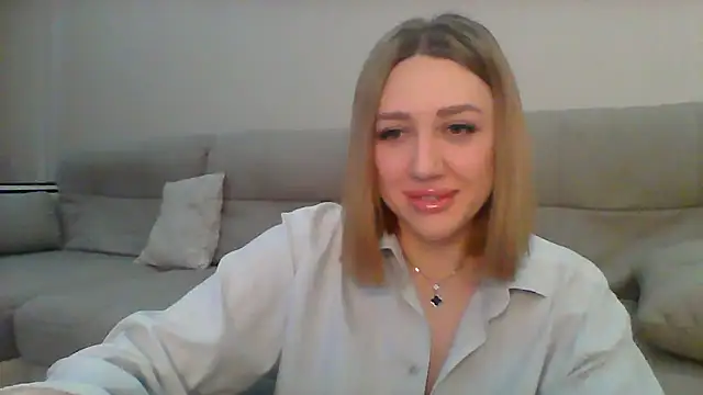 Snapshot of VickyLove047 chatting on January 2025 07:25:02 AM VickyLove047 online show from January 2025 07:25:02 AM