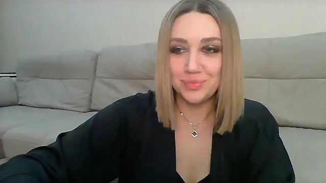 Snapshot of VickyLove047 chatting on January 2025 09:05:02 PM VickyLove047 online show from January 2025 09:05:02 PM