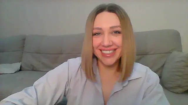 Snapshot of VickyLove047 chatting on March 2025 06:37:02 AM VickyLove047 online show from March 2025 06:37:02 AM