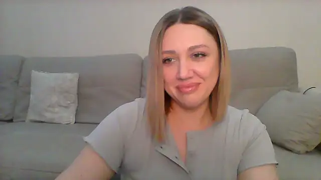Snapshot of VickyLove047 chatting on March 2025 05:22:02 AM VickyLove047 online show from March 2025 05:22:02 AM