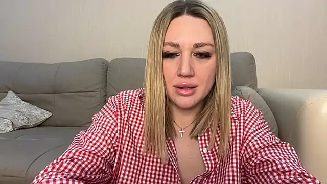 Snapshot of VickyLove047 chatting on September 2025 05:29:02 PM VickyLove047 online show from September 2025 05:29:02 PM