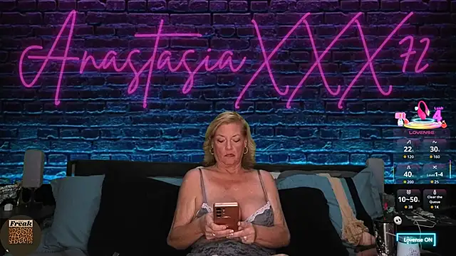 anastasiaxxx72 online show from November 2025 07:35:02 PM