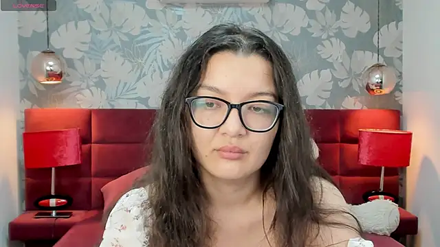 ZarifaBev online show from November 2025 12:51:02 PM