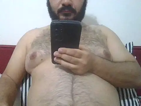 UrfavSlaveBitch online show from November 2025 06:18:02 PM