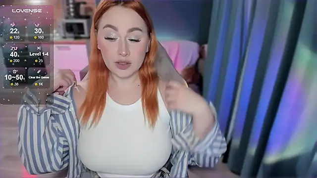 Snapshot of Flower_Camellia77 chatting on January 2025 08:15:02 PM Flower Camellia77 online show from January 2025 08:15:02 PM