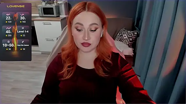 Snapshot of Flower_Camellia77 chatting on February 2025 08:45:02 PM Flower Camellia77 online show from February 2025 08:45:02 PM