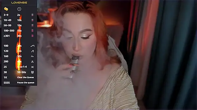 Snapshot of Flower_Camellia77 chatting on March 2025 08:21:02 PM Flower Camellia77 online show from March 2025 08:21:02 PM