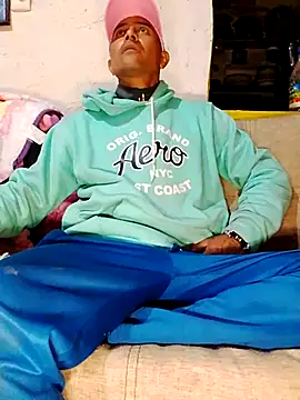 NewBe9D9 online show from November 2025 09:21:01 AM