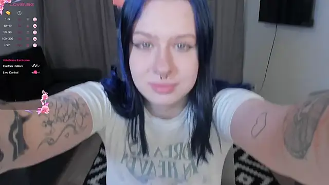 tender kiitty online show from February 2026 03:20:01 PM