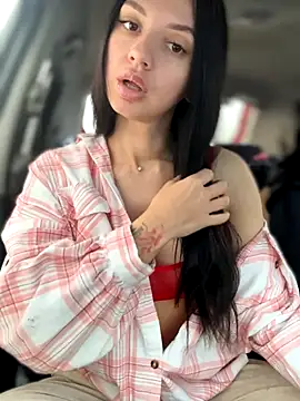 JulliaVegas online show from September 2025 01:40:02 AM