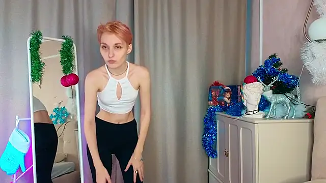 AlmeWood online show from December 2024 12:08:02 PM