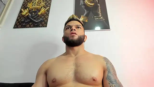 vincent carusso94 online show from November 2025 03:17:01 AM