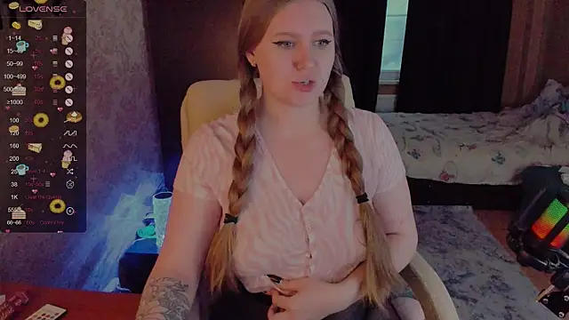 Alice Dreamgirl  online show from December 2024 12:08:02 PM