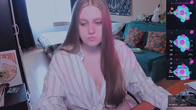 Alice Dreamgirl  online show from April 2026 10:01:02 AM