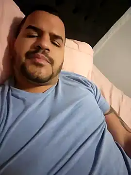 Snapshot of Latino2909 chatting on January 2025 05:19:02 AM Latino2909 online show from January 2025 05:19:02 AM