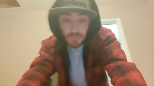 Huntzg23 online show from December 2025 03:46:02 AM