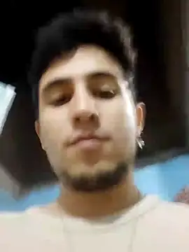 Snapshot of GamerQuinn chatting on January 2025 04:39:02 AM GamerQuinn online show from January 2025 04:39:02 AM