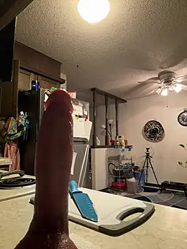 Snapshot of InterRacialFacial7296 chatting on May 2026 12:10:02 PM InterRacialFacial7296 online show from May 2026 12:10:02 PM