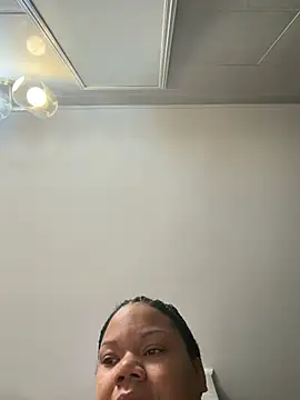 Snapshot of InterRacialFacial7296 chatting on June 2026 01:15:02 PM InterRacialFacial7296 online show from June 2026 01:15:02 PM