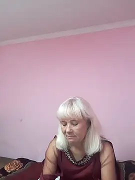 sakura blonde online show from September 2025 07:52:01 PM