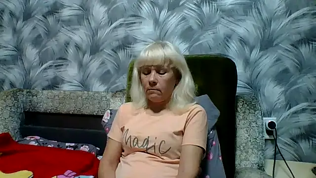 sakura blonde online show from October 2025 06:08:01 PM