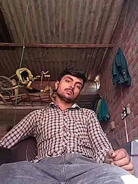 Snapshot of Suraj223kumar chatting on November 2025 03:28:01 AM Suraj223kumar online show from November 2025 03:28:01 AM