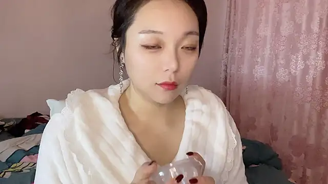 Snapshot of Z30966903S chatting on February 2025 10:18:02 AM Z30966903S online show from February 2025 10:18:02 AM