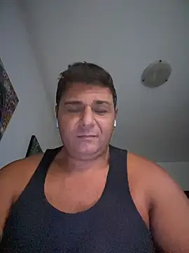 SecretlyDD online show from March 2025 04:45:01 PM