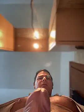 SecretlyDD online show from December 2025 08:08:02 AM