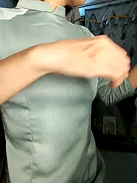 Lucy limon online show from October 2025 08:33:01 AM