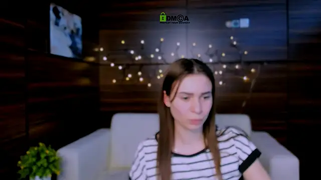 playful sophie online show from January 2025 02:58:01 PM