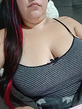Snapshot of Paolaa_hoot chatting on May 2026 03:59:02 AM Paolaa hoot online show from May 2026 03:59:02 AM