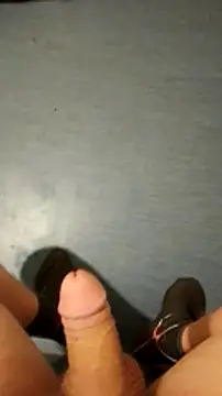 Snapshot of lekkerpeet chatting on January 2025 06:14:01 PM lekkerpeet online show from January 2025 06:14:01 PM