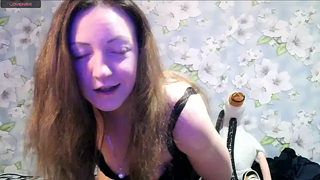 KattyLuuu online show from February 2025 08:56:01 PM