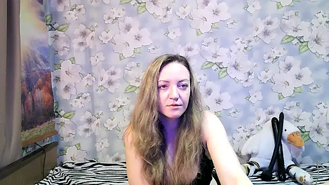 KattyLuuu online show from October 2025 09:02:01 PM