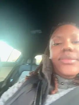 LavenderBuxton online show from February 2025 04:31:01 PM