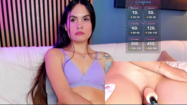 Snapshot of Gaby_Ferrer chatting on November 2025 03:01:02 PM Gaby Ferrer online show from November 2025 03:01:02 PM