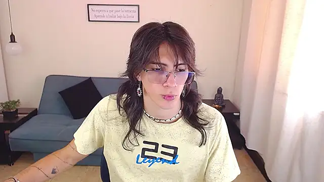 Snapshot of andreey50 chatting on January 2025 08:18:02 PM andreey50 online show from January 2025 08:18:02 PM