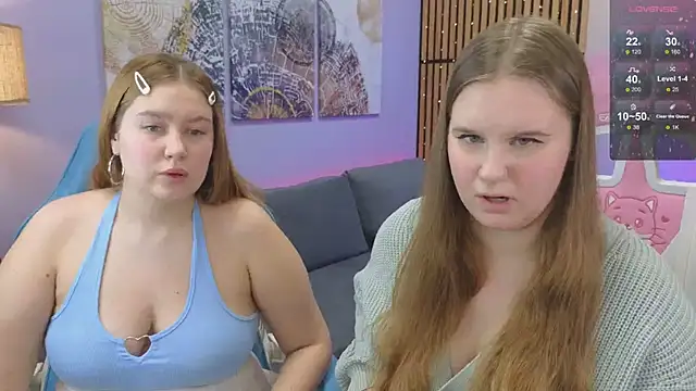 Snapshot of Ellie_Wellie chatting on January 2025 04:45:01 PM Ellie Wellie online show from January 2025 04:45:01 PM