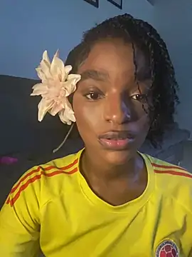 Snapshot of Zizi-campbel chatting on February 2025 12:50:01 PM Zizi-campbel online show from February 2025 12:50:01 PM