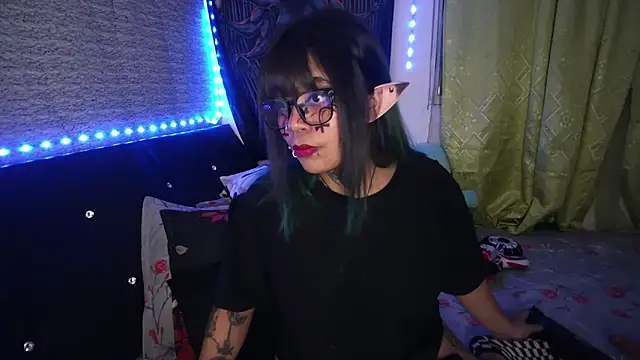 Snapshot of Eta_carinae chatting on October 2025 06:19:02 AM Eta carinae online show from October 2025 06:19:02 AM