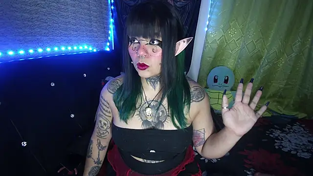 Snapshot of Eta_carinae chatting on December 2025 11:42:02 PM Eta carinae online show from December 2025 11:42:02 PM