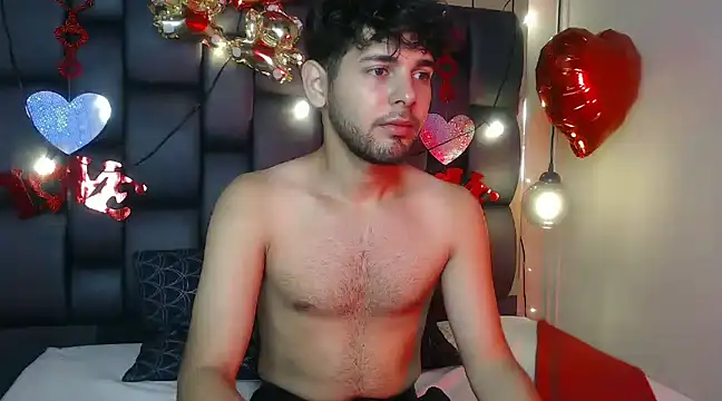 Snapshot of Samir_bear chatting on February 2025 12:21:02 PM Samir bear online show from February 2025 12:21:02 PM