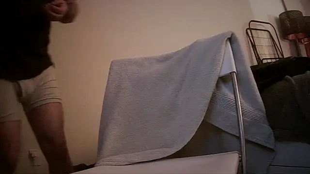 Snapshot of teek1234_1 chatting on January 2025 05:23:02 AM teek1234 1 online show from January 2025 05:23:02 AM