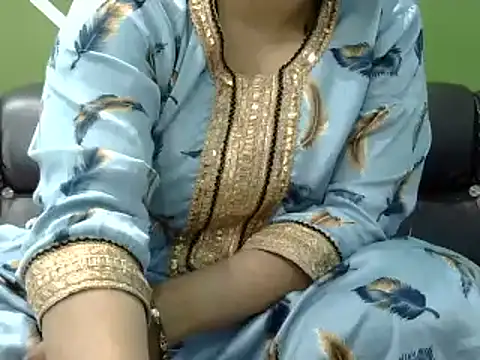 Housewife12 online show from March 2025 04:11:02 PM