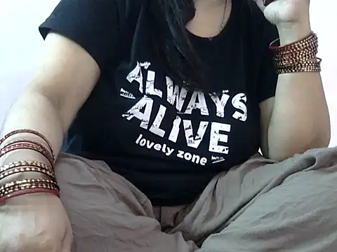 Housewife12 online show from September 2025 05:55:02 AM