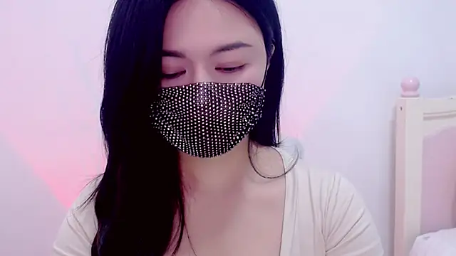 memi-vovo online show from December 2025 06:21:02 AM