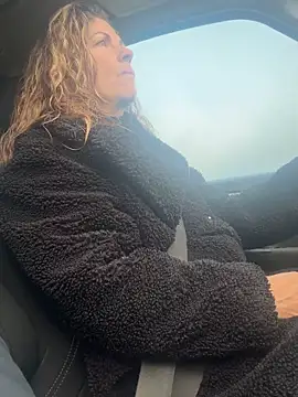 sansan2411 online show from March 2026 07:34:02 AM