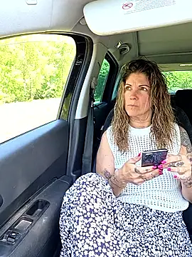 sansan2411 online show from April 2026 12:11:02 PM