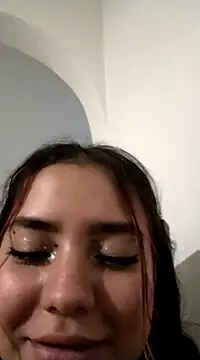 Snapshot of Ema_kraus chatting on February 2025 08:05:02 AM Ema kraus online show from February 2025 08:05:02 AM